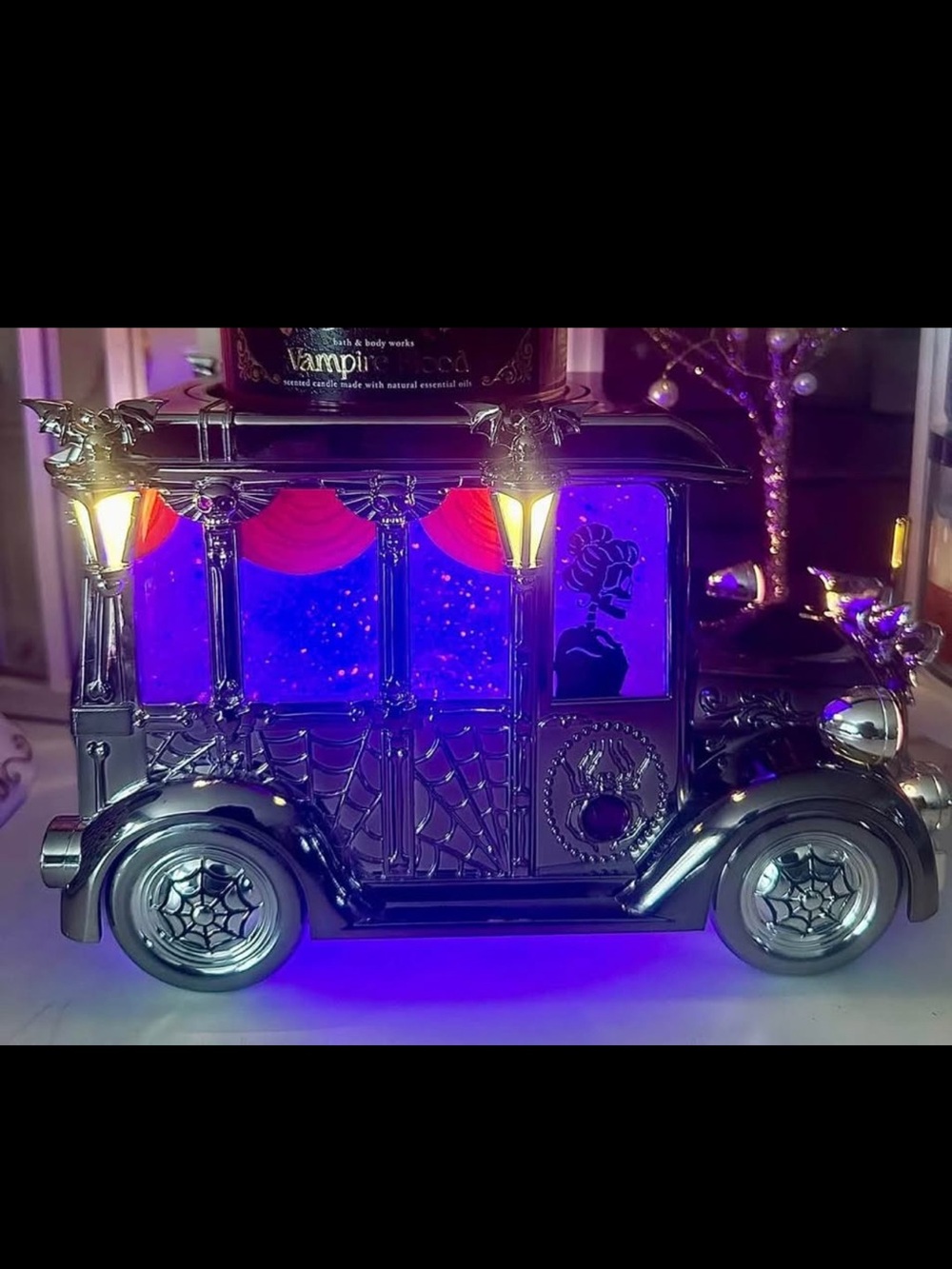 ($75) (Brand New - FIRM ON PRICE) B&B Haunted Hearse 3-Wick Candle Holder
